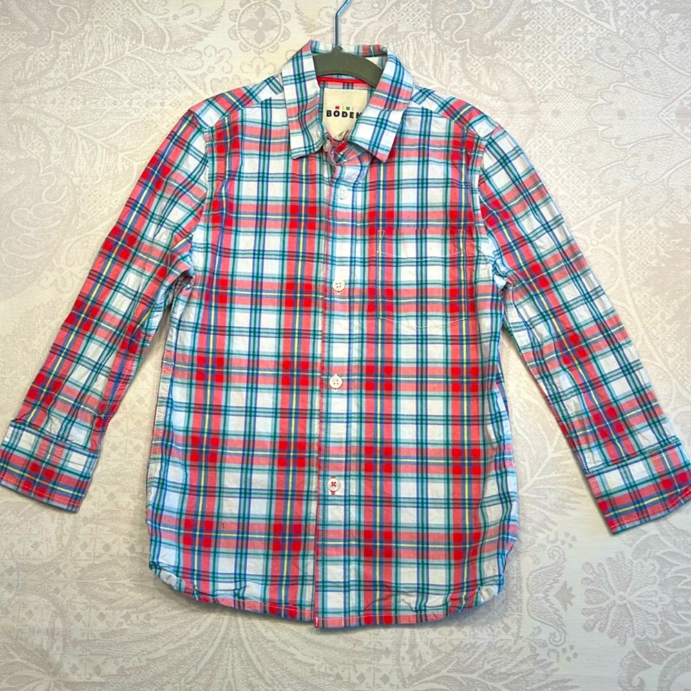 Mini Boden boys size 6 button-down shirt
